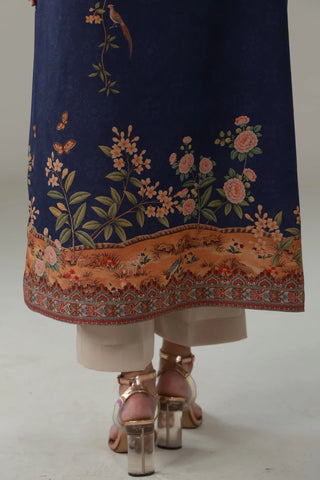 Mahpara Shrug