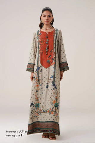 Printed kaftan with embellishments on the neckline, and the words of Jaleel Manikpuri calligraphed across.
