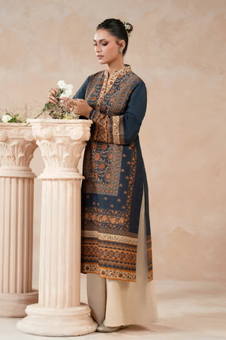 Manto's ready to wear teal lawn Zuri kurta with Urdu calligraphy of poetry by Nida Fazli