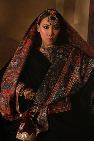 Khumar Velvet Shawl