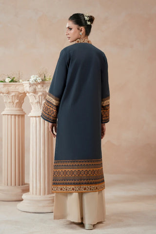 Manto's ready to wear teal lawn Zuri kurta with Urdu calligraphy of poetry by Nida Fazli