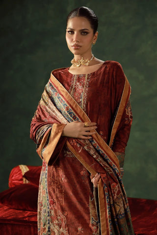 Lalarukh Velvet Shawl