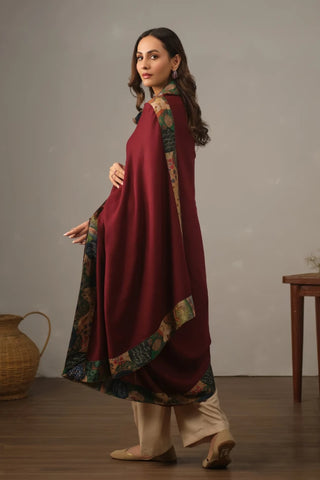 Maqsad Shawl