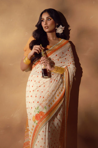 Sunehri Saree