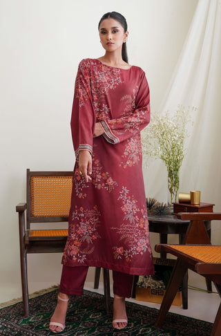 Shopmanto, Pakistani urdu calligraphy clothing brand, wear manto ready to wear women deep maroon chaman printed two piece matching crepe silk coord with long length kurta and straight tapered trouser pants