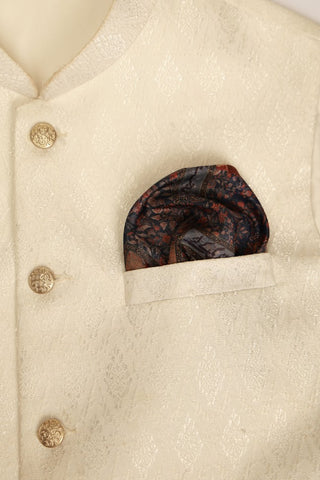 Izhar- Pocket Square