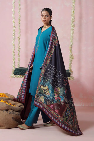 Blue Co-Ord Set, features herringbone short shirt and shalwar, embroidered with Mir Taqi Mir’s poetry.