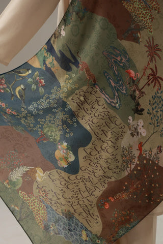 Basera Scarf