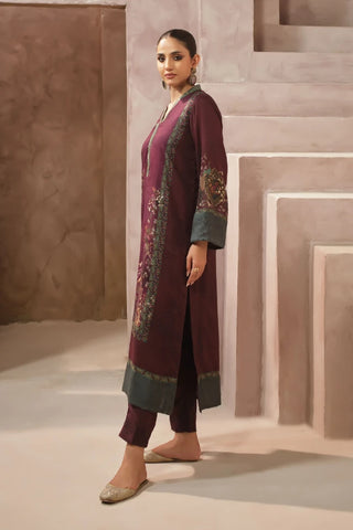Kashish Co-Ord, made from Premium Cotton Silk, features a long length straight embroided shirt straight pants.