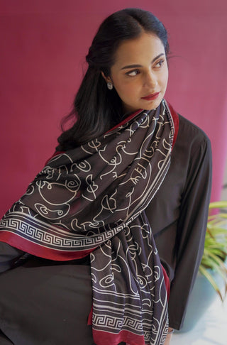 Shopmanto, wear manto, manto clothing brand, manto pakistan, ladies clothing brand, urdu calligraphy clothing, manto women black talaash stole with urdu calligraphy, crinkle silk