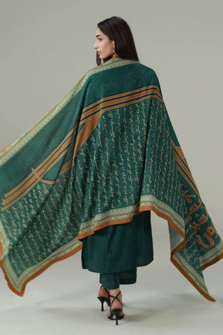 Raaz Odhni, made from Cotton Silk, is a printed odhni featuring the words of Mirza Ghalib