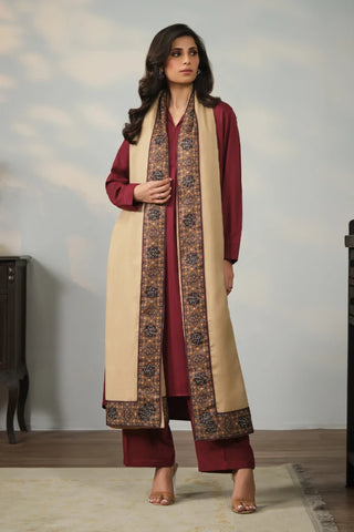 Samaa is a unisex shawl, featuring the words of Allama Iqbal on the borders.