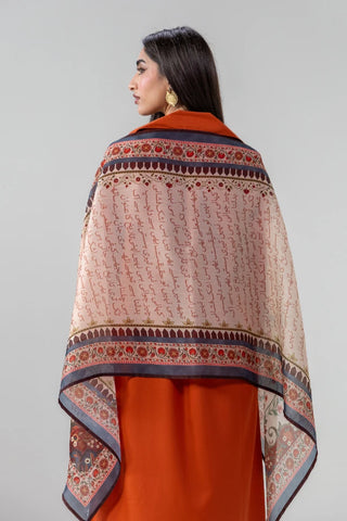 Printed Beige stole made from Crinkle Silk, calligraphed with the words of Kaifi Azmi throughout.