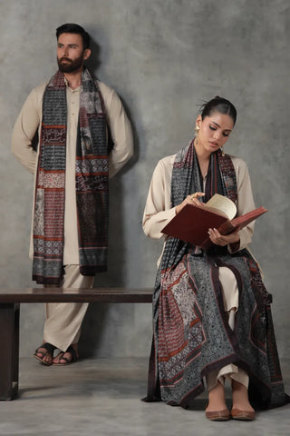 Guzarish Velvet Shawl