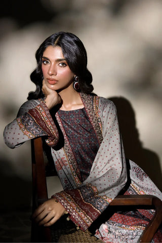 Manto Women's Ready to Wear Grey Outerwear Long Shrug with Urdu Calligraphy