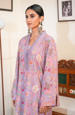 Shopmanto, wear manto, manto clothing brand, manto pakistan, ladies clothing brand, urdu calligraphy clothing, wear manto women ladies lawn kurta for spring summer, manto two piece lawn lilac and green gulnaar coord set for women, spring summer season, lawn collection