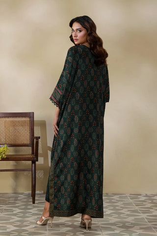 Manto's Alira long length Kaftaan in shades of forest, paired with straight pants. 