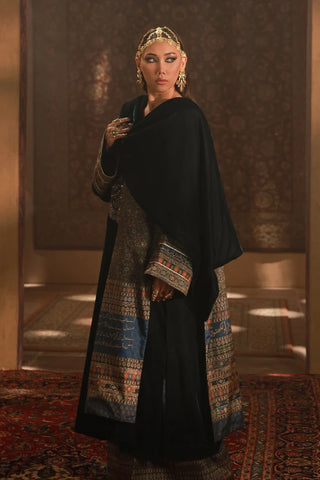 Nayyara Velvet Cape