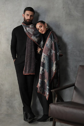 Guzarish Velvet Stole