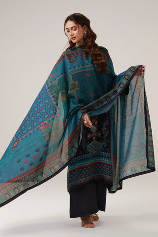 Printed swiss lawn blue dupatta, featuring Mir Taqi Mir's poetry calligraphed throughout.