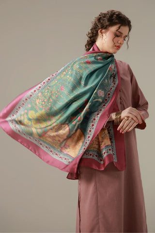 Mehkaar Scarf