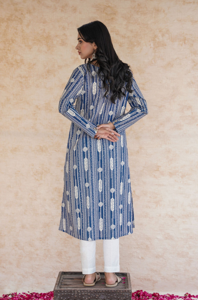 Shopmanto, wear manto, manto clothing brand, manto pakistan, manto kurta, azmat kurta, azmat kurta blue, ladies straight kurta, ladies kurta, eastern
