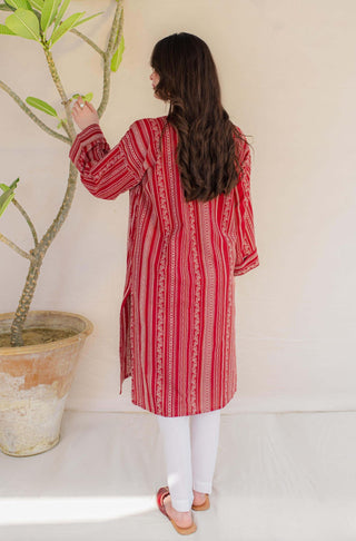 Shopmanto, wear manto, manto clothing brand, manto pakistan, ladies clothing brand, urdu calligraphy clothing, Manto jacquard women manzil weaved kurta in red colour, winter collection
