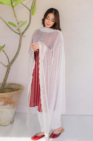 Shopmanto, wear manto, manto clothing brand, manto pakistan, ladies clothing brand, urdu calligraphy clothing, Manto jacquard women manzil weaved kurta in red colour, winter collection