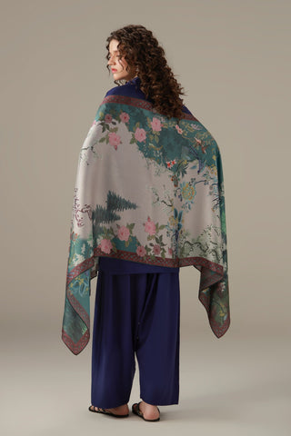 Farwa Scarf