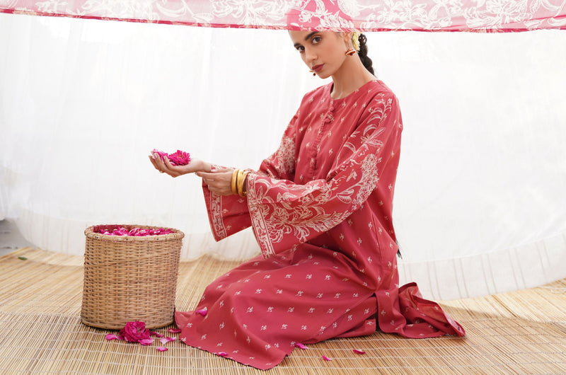 Ruby Red Vasl Set