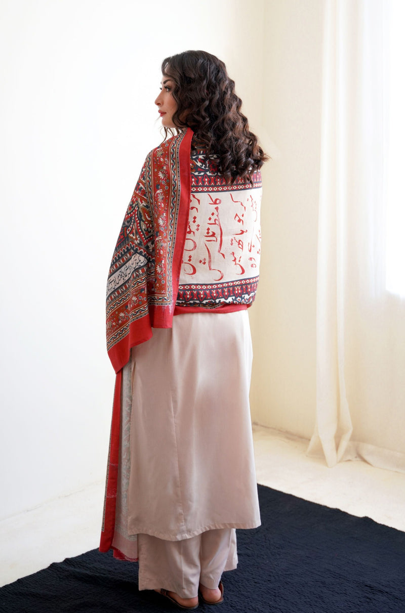 Talaash Odhni - Beige & Red