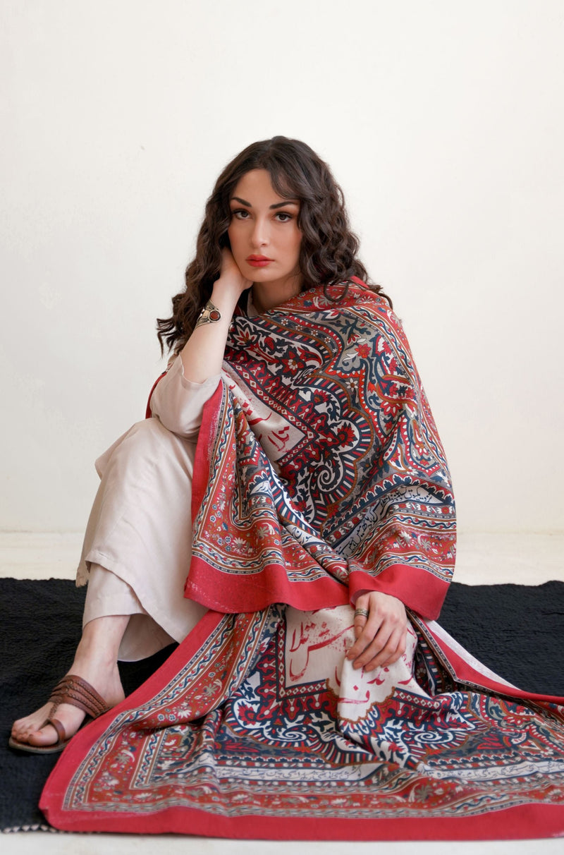 Talaash Odhni - Beige & Red