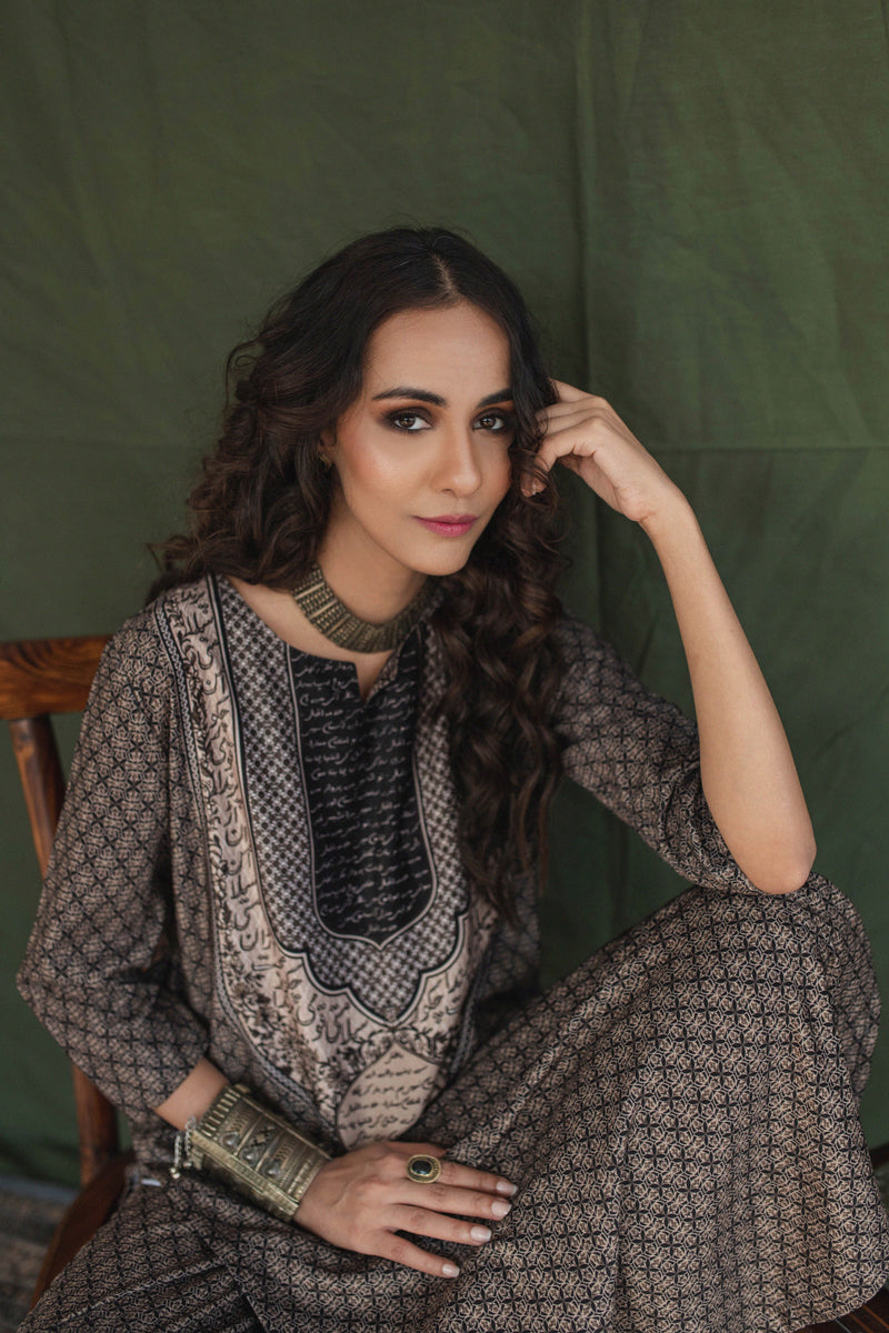 Elora Velvet Co-ord Set - Black